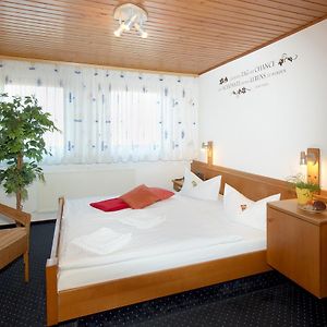 Deluxe Zimmer mit Kingsize-Bett